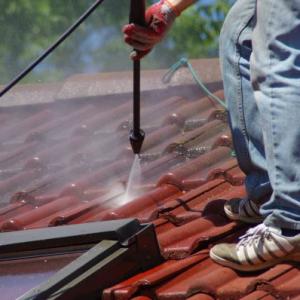 Lancaster Roof Stain Removal